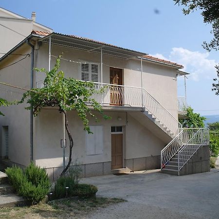 Hostel Guesthouse Mira Omis Exterior photo